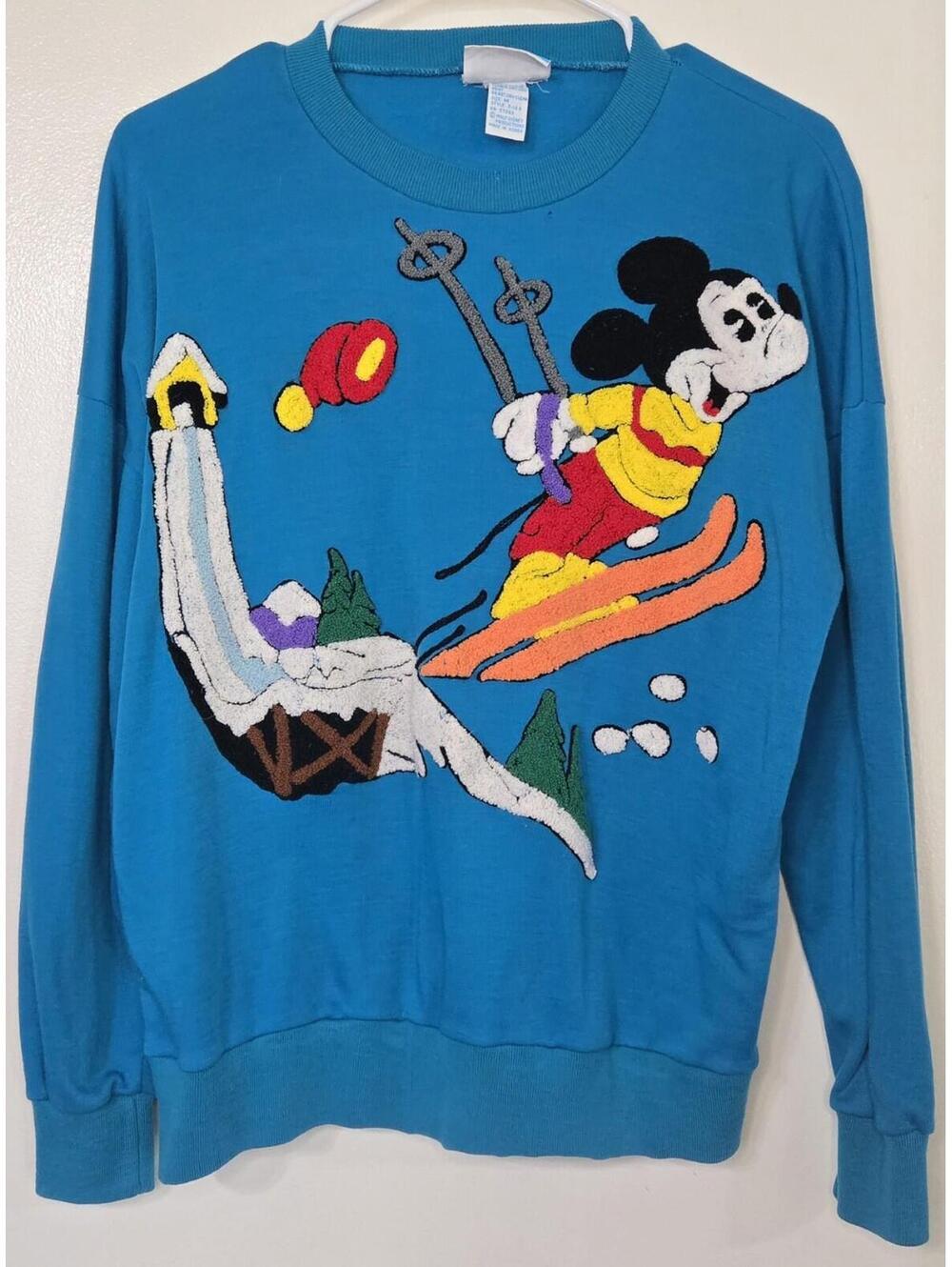 Vintage Mickey Mouse Skiing Sweatshirt Sunday Comics Chenille Patch Med Korea